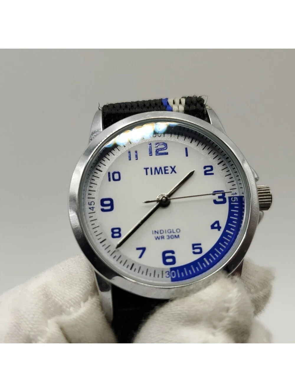 Timex Indiglo Blue Indicator 30mm Womens Watch White Dial New Battery